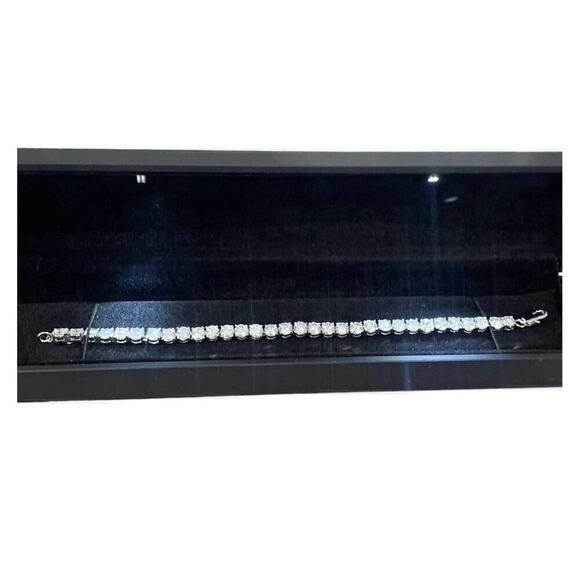 Moissanite Diamond Tennis Bracelet 3mm Adjustable 18K Brilliant Cut 7 In" - Picture 4 of 11